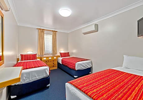 Two Room Suite - Non Smoking