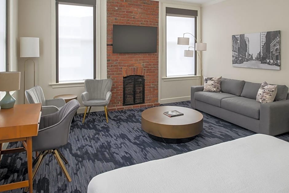 Courtyard by Marriott Tacoma Downtown