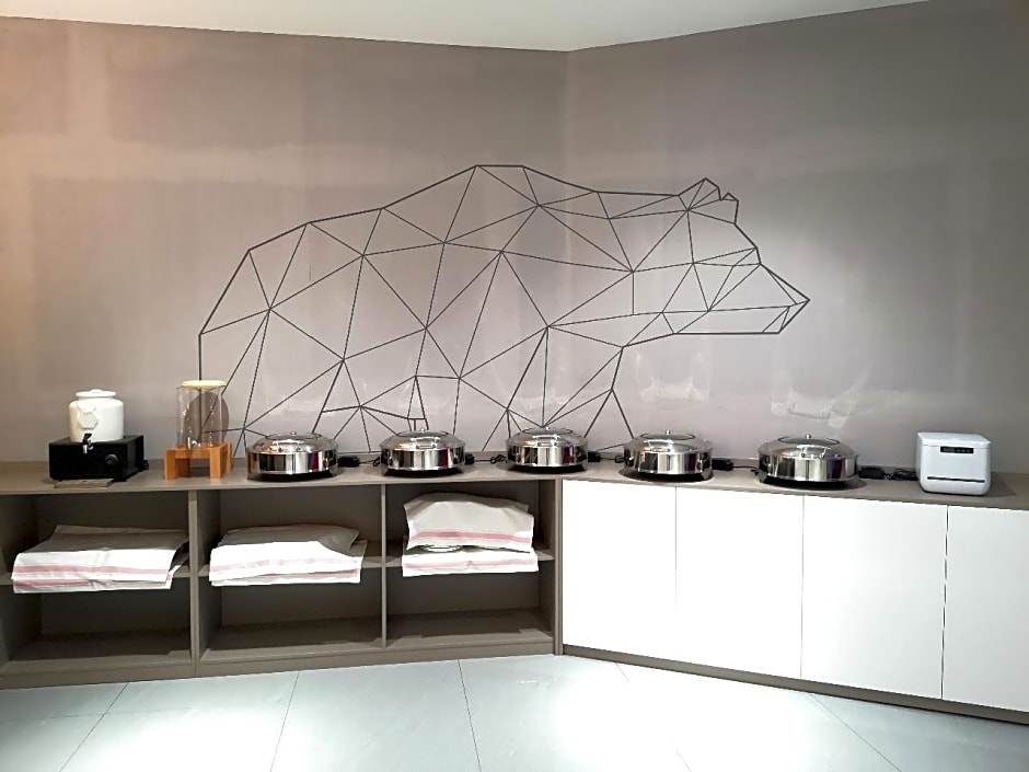 Borrman Hotel Heyuan Wanlvhu Railway Station