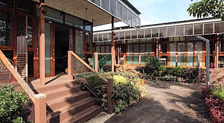 Chan's Smart Living Inn                                                                         