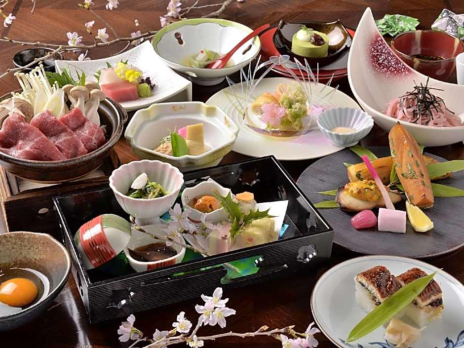 Yufuin Bessou Shikisai Hotel