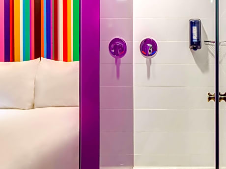 Standard Room with 2 double beds