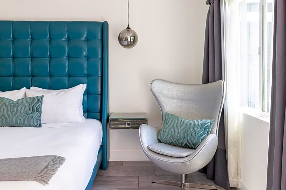 The Palm Springs Hotel