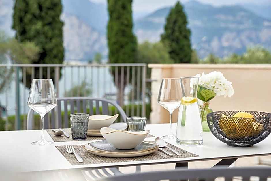 June Stay Lake Garda