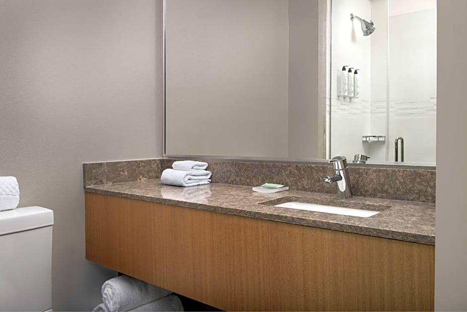 SpringHill Suites by Marriott New York Queens