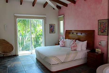 Double Room with Pool View