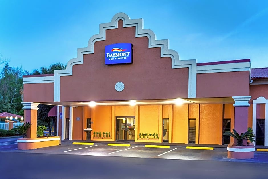 Baymont by Wyndham Lake City