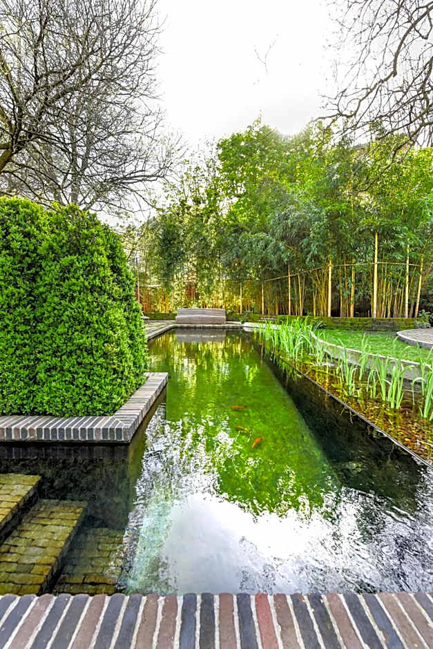 Cabosse, Boutique Palace & Spa