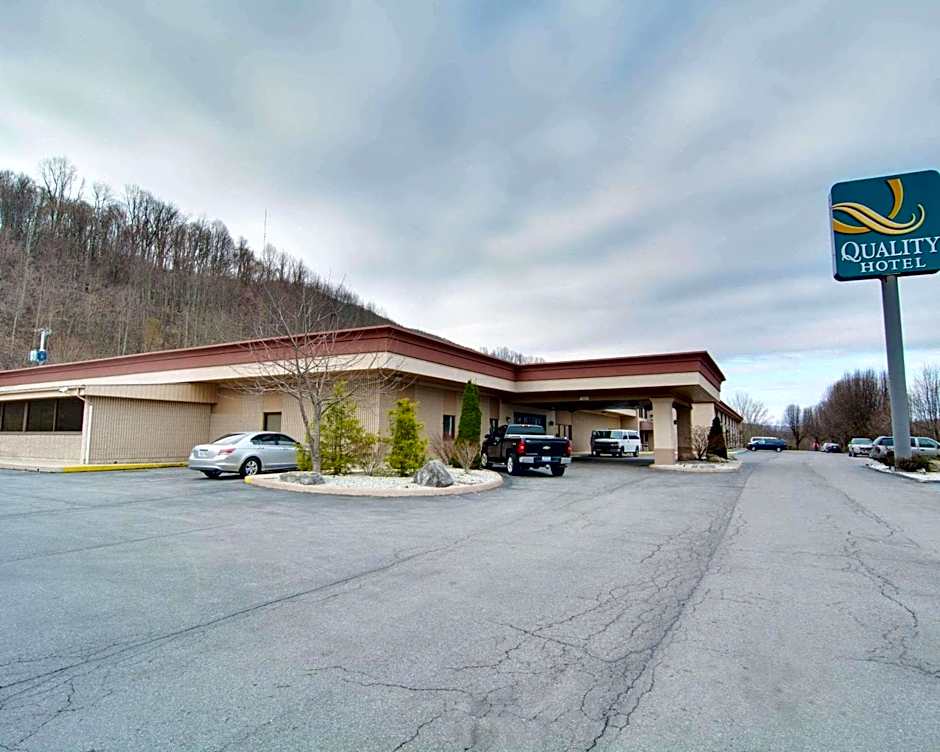 Quality Hotel and Conference Center Bluefield