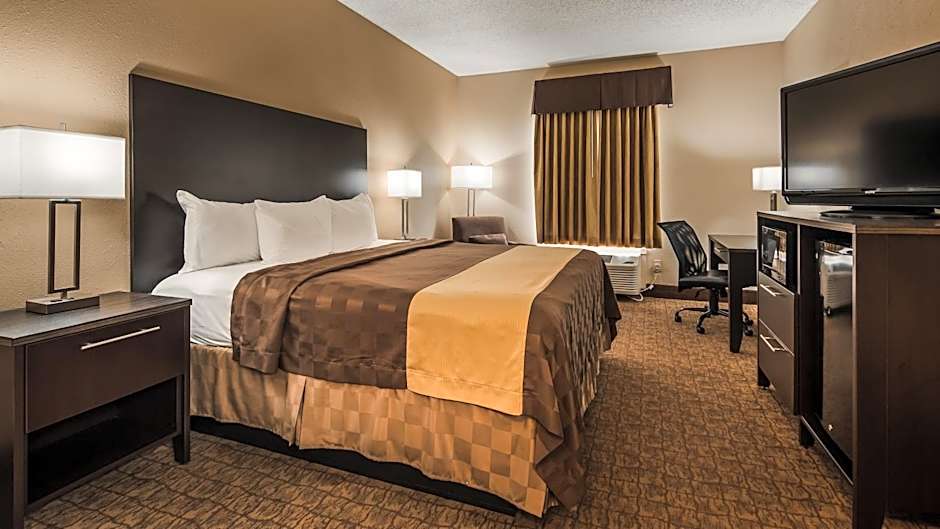 Best Western Teal Lake Inn