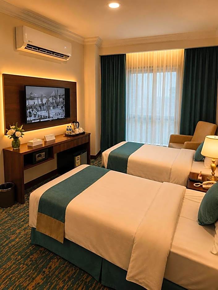 Zaha Al Madina Hotel