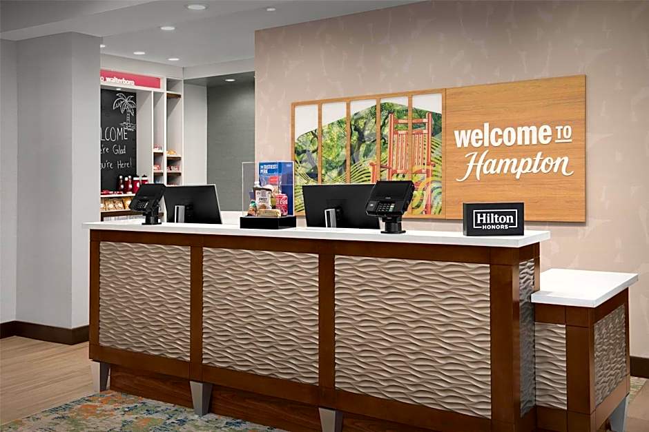 Hampton Inn By Hilton & Suites Walterboro