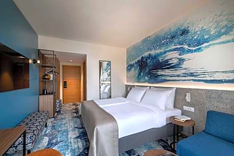 Superior Double/Twin Room with Balcony and Extra Bed