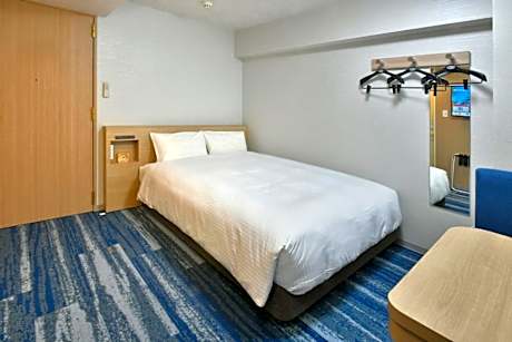 Double Room with Small Double Bed - Smoking