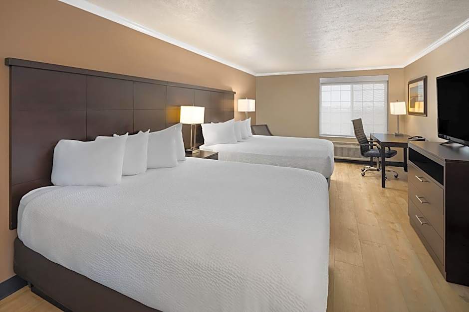 Ramada by Wyndham Moses Lake