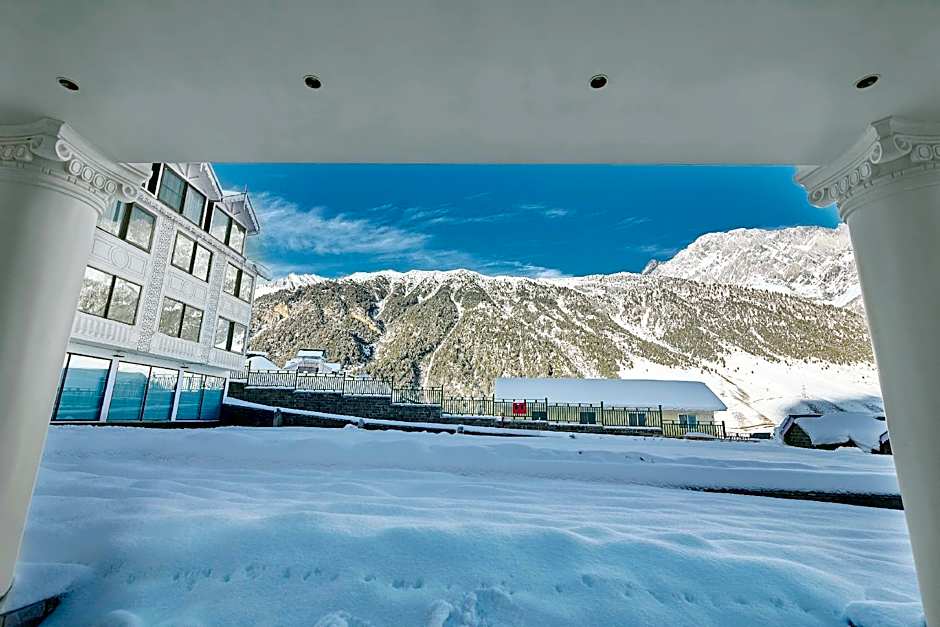 Radisson Hotel Sonamarg