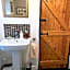 Picket Post House Accommodation