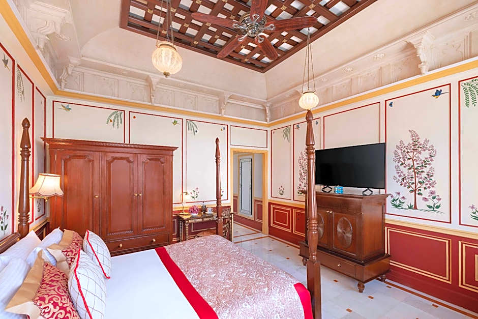 Photo 1 of 3 of Luxury 1 Double Bed, Lake View