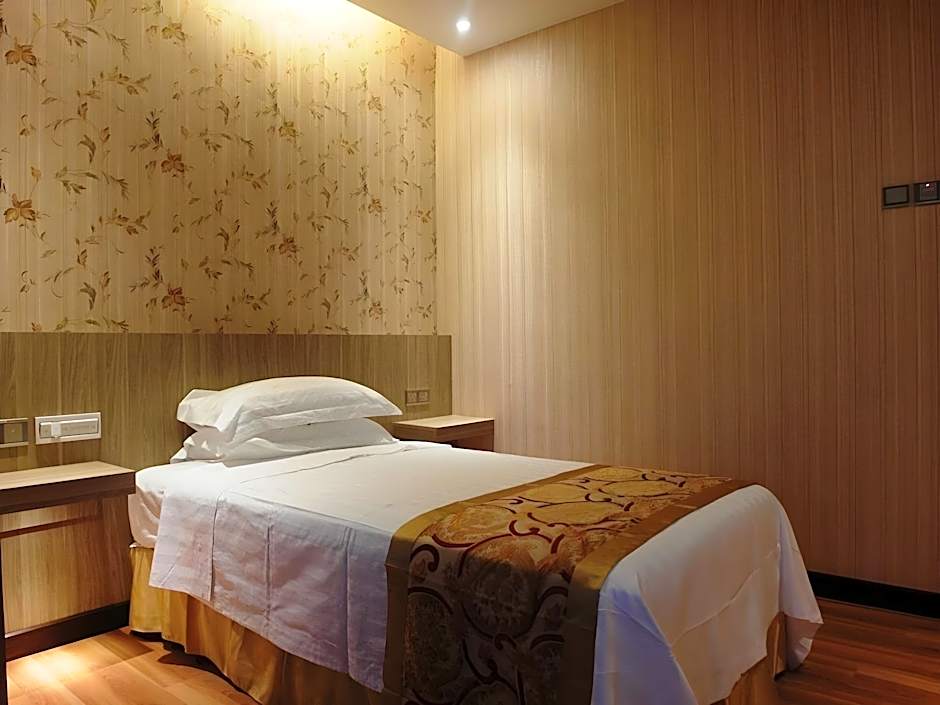 Mandarin Hotel