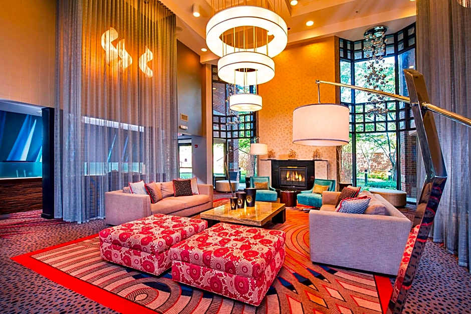 Courtyard by Marriott Dulles Town Center