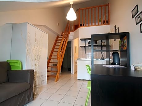 Suite-Duplex-Vue sur château-Douche