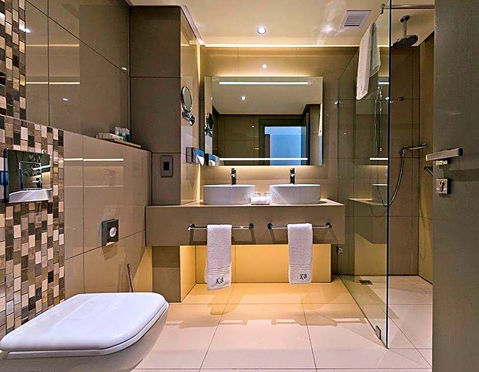 Krystal Beach Hotel Pty Ltd