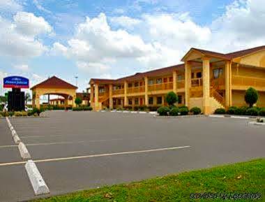 Downtowner Inn and Suites - Houston