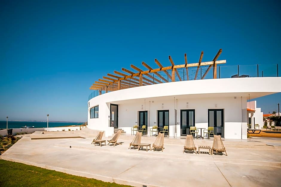 MUTE Hostel Porto Covo