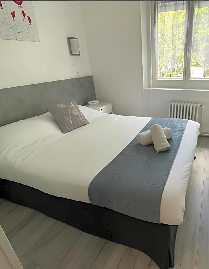 Cit' Hôtel Agena