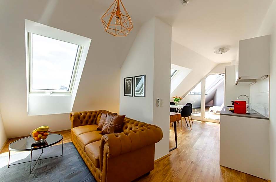 Grand Quarters City Residence