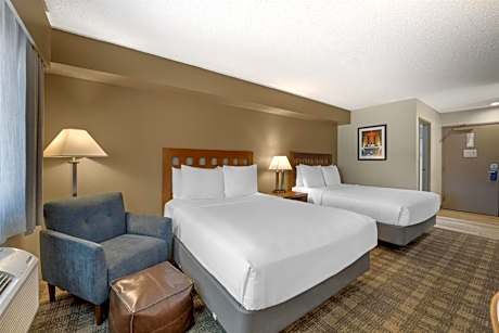 Queen Room with Two Queen Beds - Non-Smoking