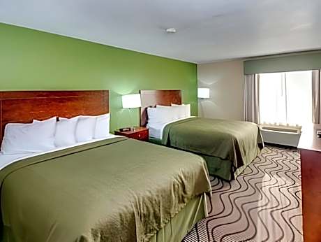 Queen Room with Two Queen Beds - Non-Smoking