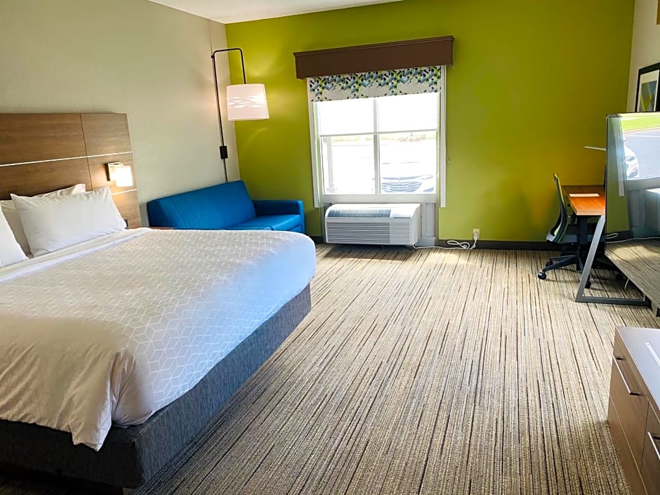 Holiday Inn Express & Suites - Enterprise, an IHG Hotel