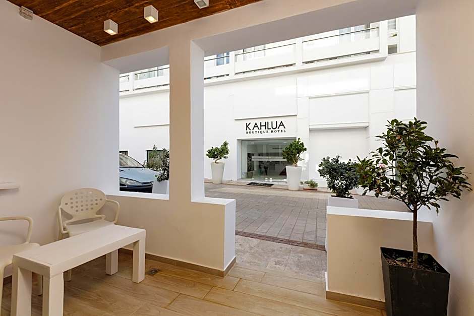 Kahlua Hotel & Suites