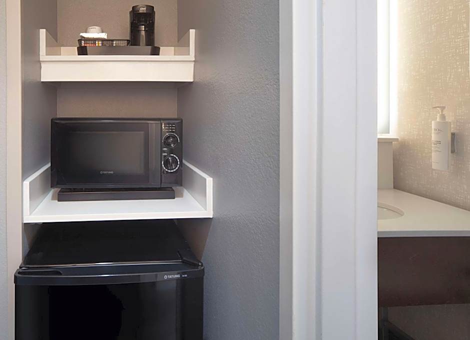 Hampton Inn & Suites Atlanta-Airport North