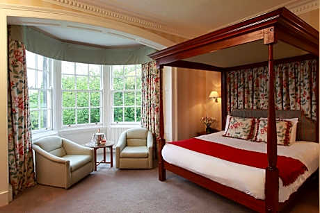 Superior Double Room with Four Poster Bed