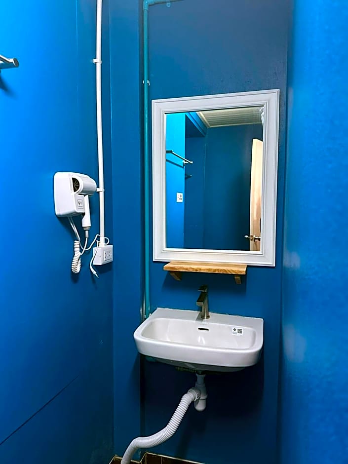 Blue Horizon Hostel By Blue Flow