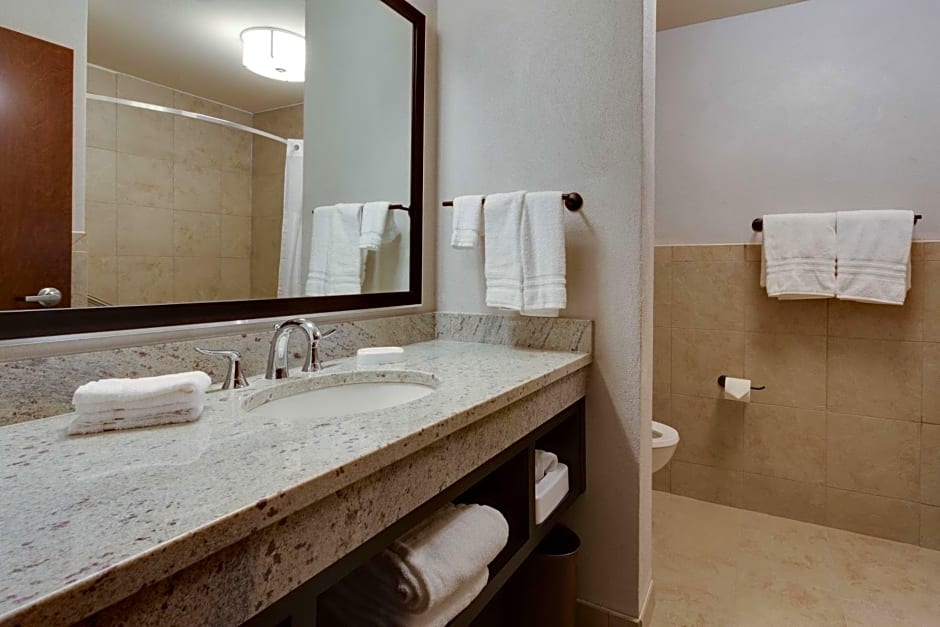 Drury Plaza Hotel Cape Girardeau Conference Center