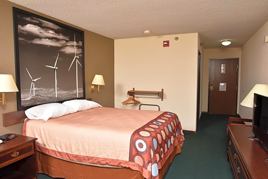 Super 8 by Wyndham Springfield-Battlefield
