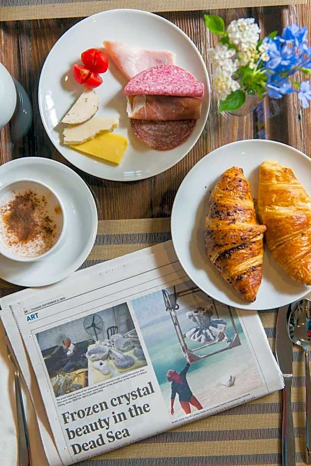 Palazzo Violetta Boutique