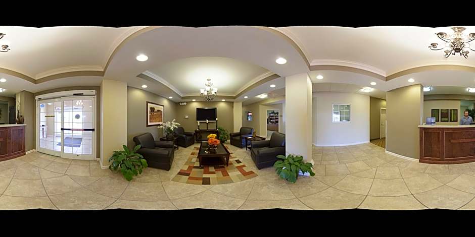 Candlewood Suites Clarksville By IHG