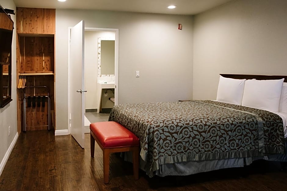 Alamo Inn and Suites - Convention Center
