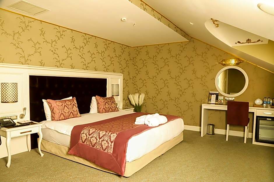 Photo 1 of 6 of Executive Suite