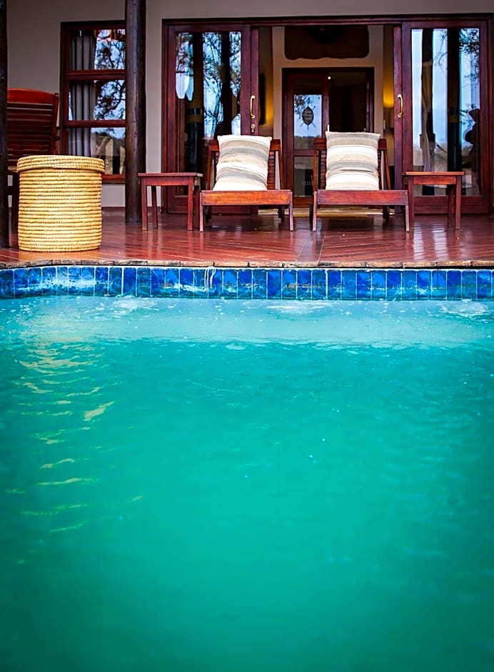 Amakhosi Safari Lodge