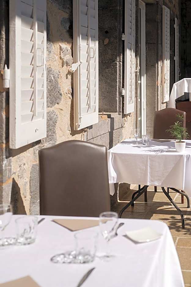 Château des Comtes de Challes