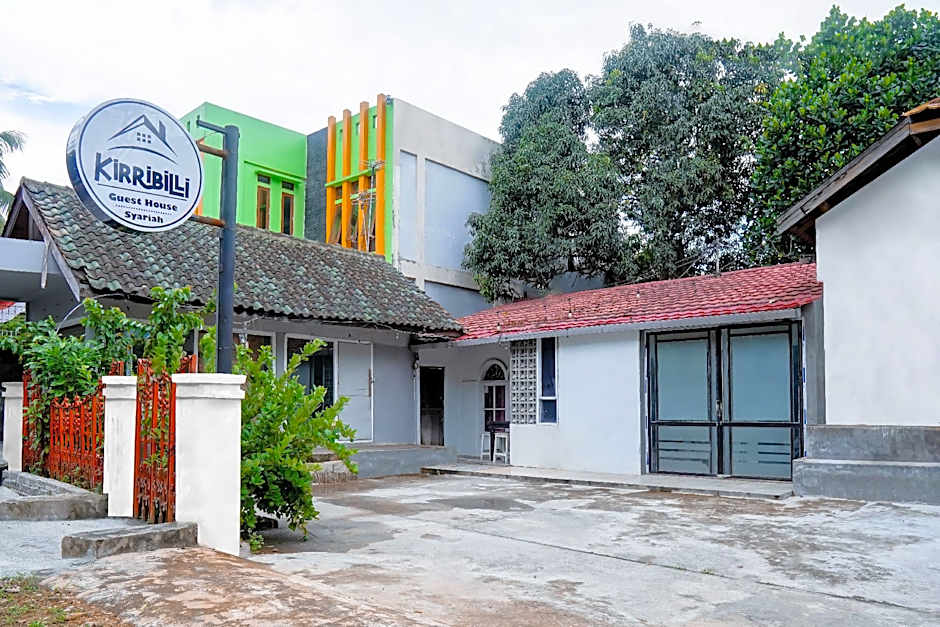 Photo 1 of 24 of Kirribilli Guest House Syariah