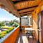 ISS Travel Apartaments, Via del Tirreno 300 m from la Cinta beach