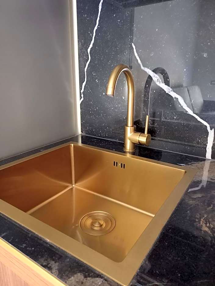 ELISABETTA Frontemare