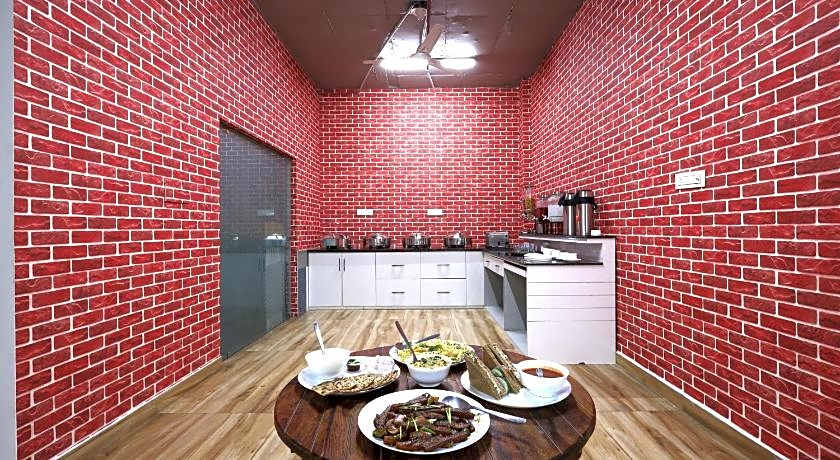 Wandr Hotel Medicity Gurugram, Near Medanta Hospital