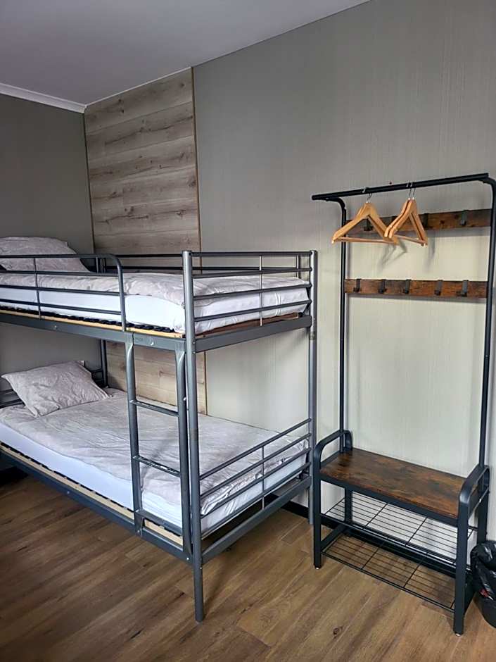 Rooms4Rest Bokserska - Private rooms for tourists